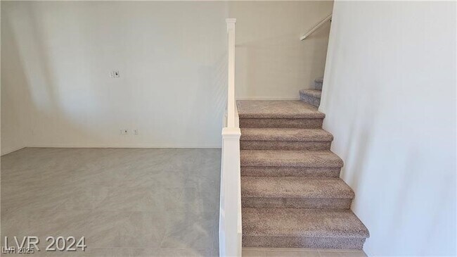 Building Photo - 3415 Costa Caparica Ln