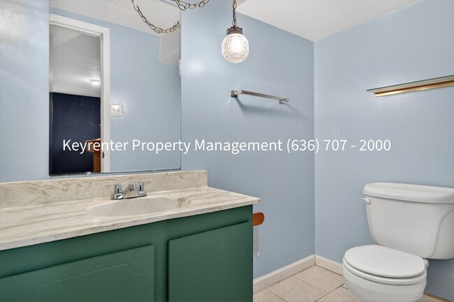 Building Photo - Spacious 3BR Home with Finished Basement in St. Charles