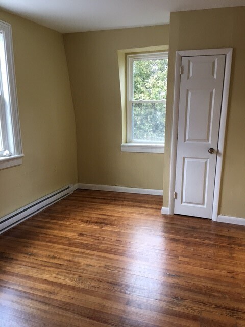 Building Photo - 15 LLC-10 Macomb