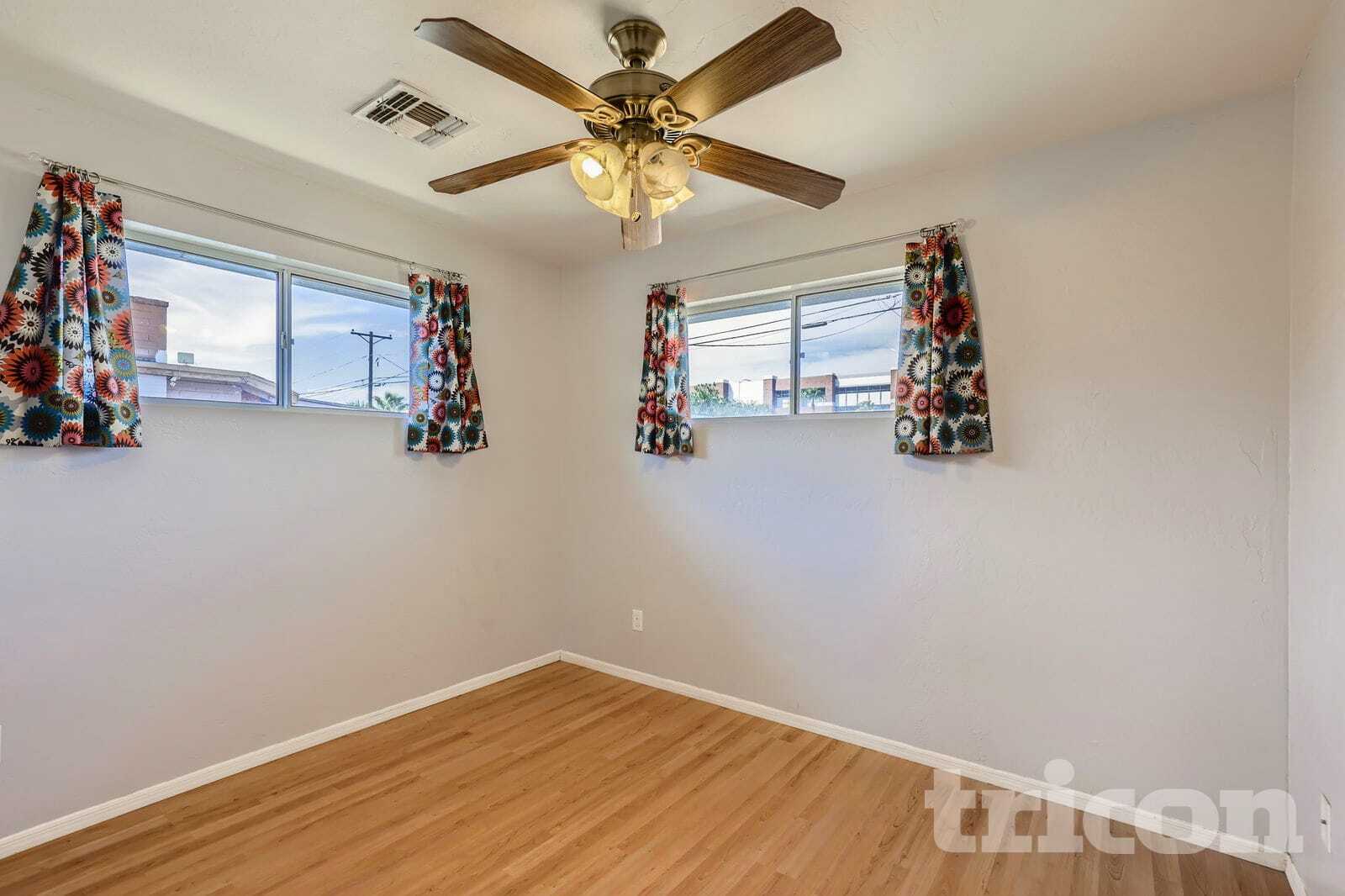 Building Photo - 3020 W Mariposa St