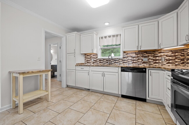 Open Concept Living/Dining/Kitchen - 3291 Van Buren St