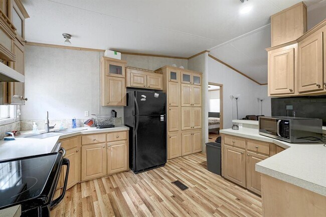 Building Photo - 7807 Williamson Creek Drive