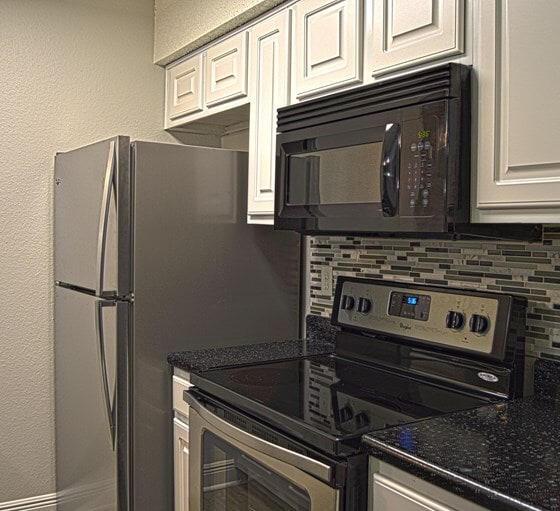 Building Photo - 2101 W Anderson Ln.