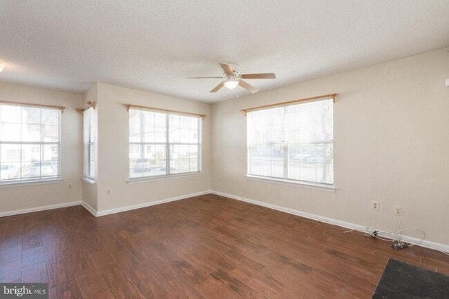 Building Photo - 14040 Vista Dr