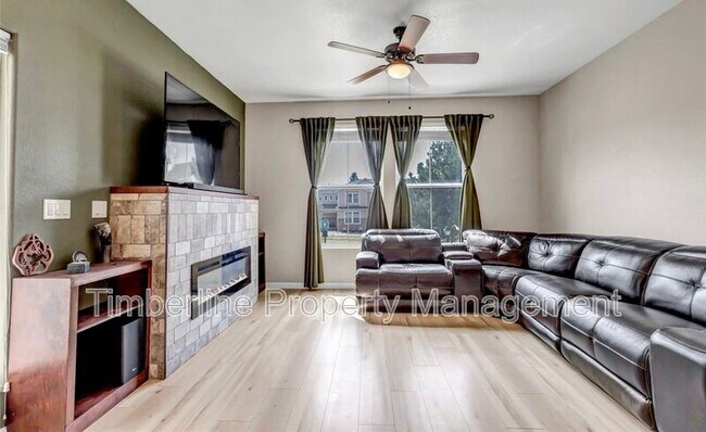Building Photo - 5902 Chorus Heights