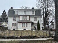 Building Photo - 9 Myrtle St