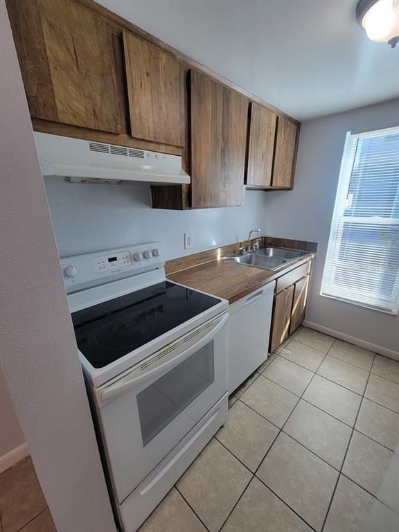 Building Photo - 5122 E Temple Heights Rd