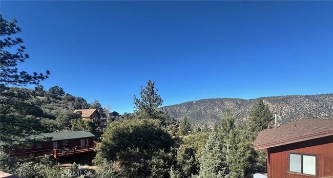 Building Photo - 2005 Zermatt Dr