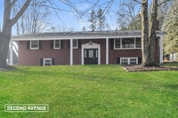 Building Photo - 150 La Ray Dr