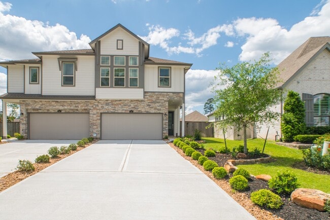 Building Photo - 438 Lake Day Dr