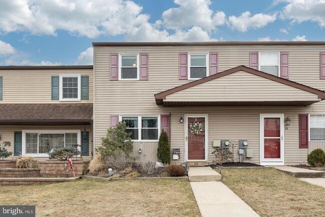 Building Photo - 65 Pennypacker Dr
