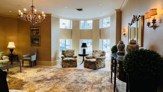 Building Photo - 415 Commonwealth Ave