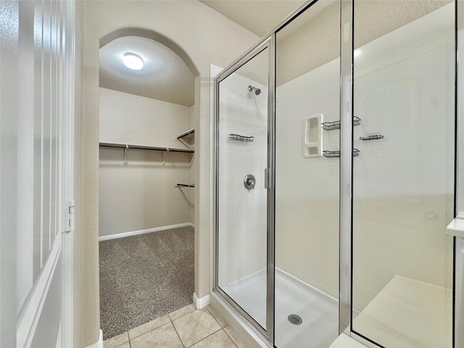 Building Photo - 401 Katmai Cir