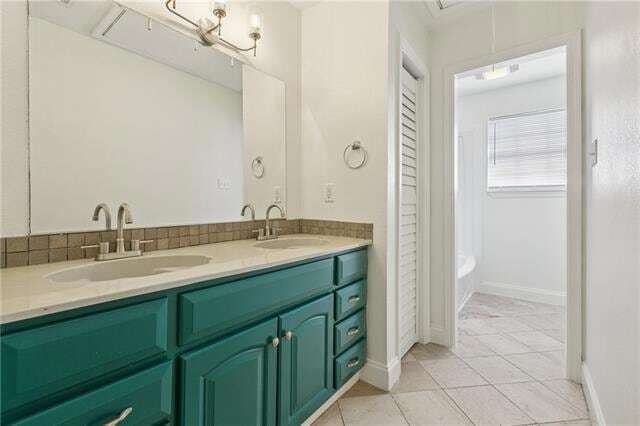 Building Photo - 3816 Riverland Dr