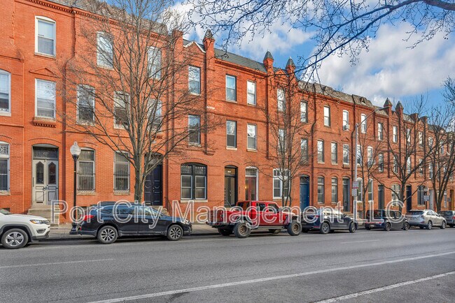 Building Photo - 2121 St Paul St