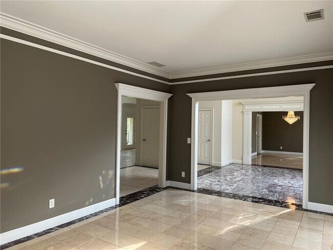 Building Photo - 4510 Chattahoochee Plantation Dr SE