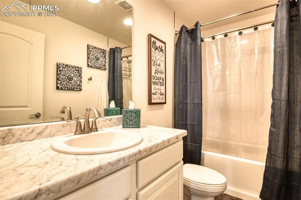 Building Photo - 6398 Moate Ln