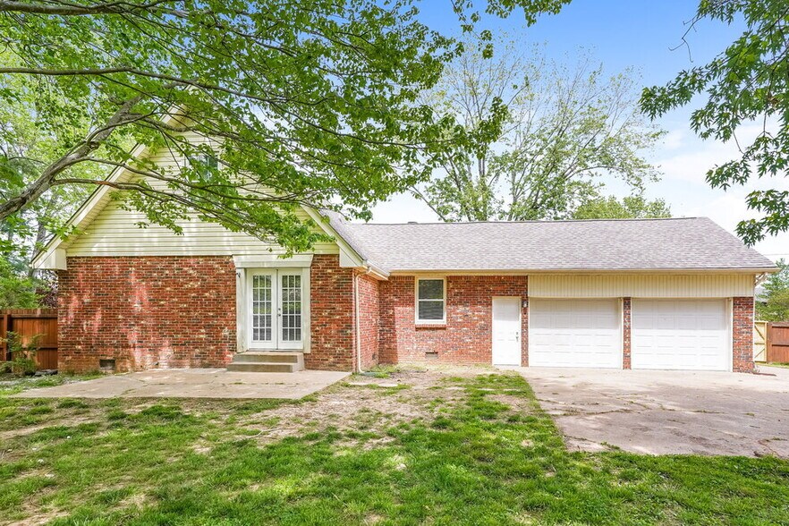 Building Photo - 2917 Starboard Dr