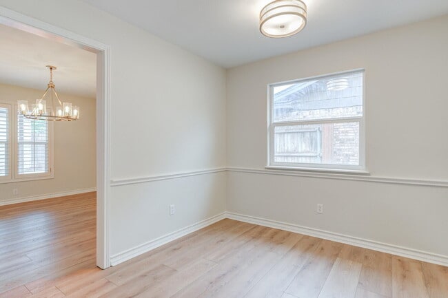 Building Photo - 5309 77th St