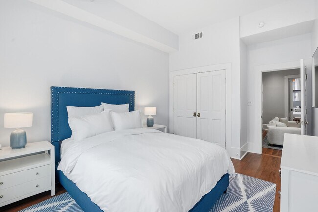 Building Photo - 309 Lorch St