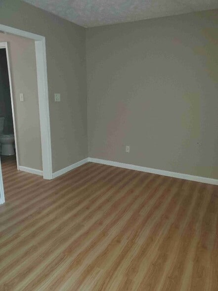 Building Photo - 1413 Tangora Ln