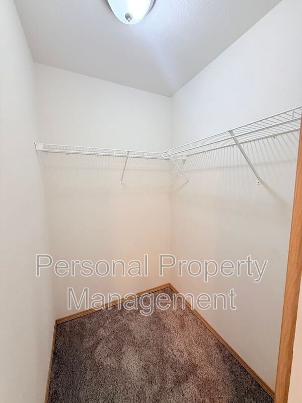 Building Photo - 5602 NE 64th Street