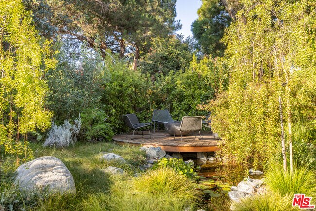 Building Photo - 746 Marco Pl