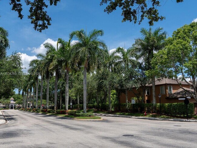 Building Photo - 1611 Veracruz Ln
