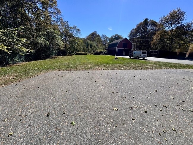 Building Photo - 57 Salem St