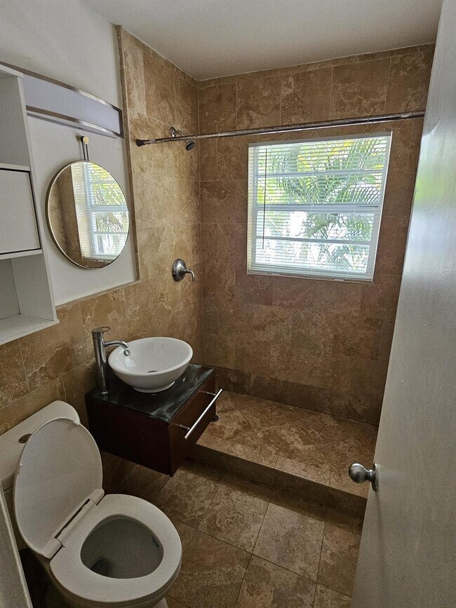 Building Photo - 7950 Abbott Ave