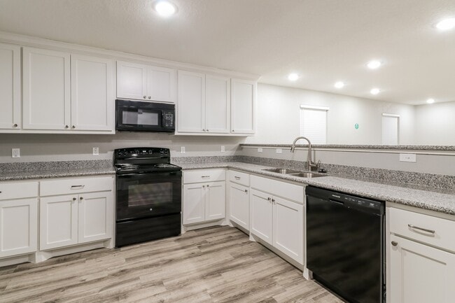 Building Photo - 23331 Sandpiper Trail