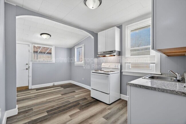 Building Photo - 5637 Hodiamont Ave