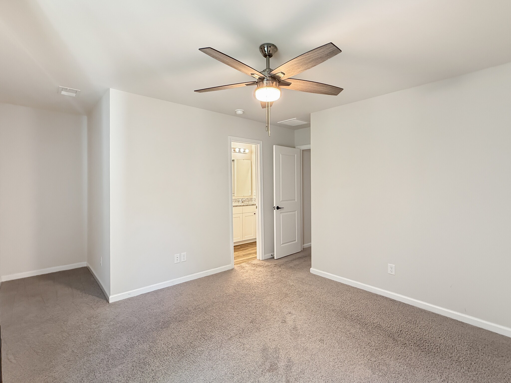 Building Photo - 140 Palmetto Breeze Cir
