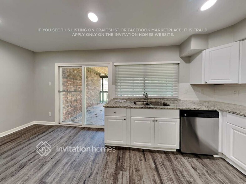Building Photo - 7304 Catbrier Ct