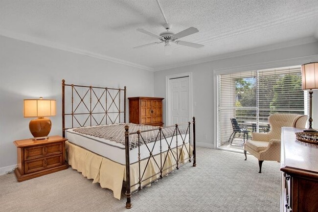 Building Photo - 2002 Granada Dr