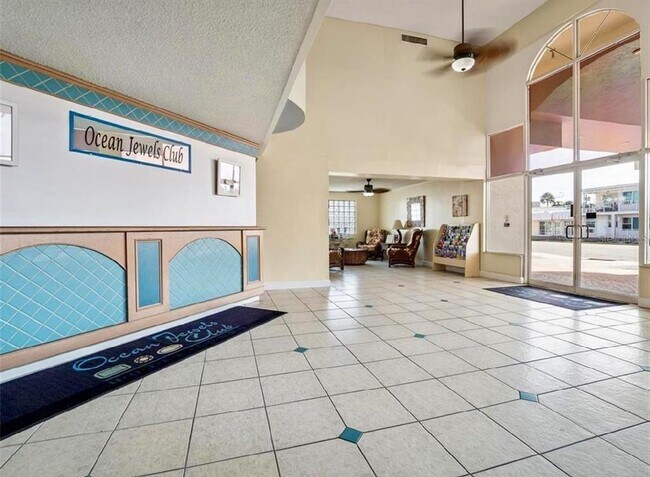 Building Photo - 935 S Atlantic Ave