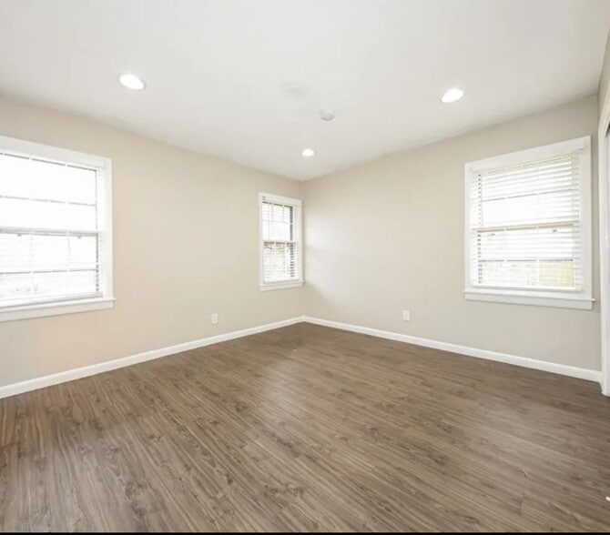 Building Photo - 3906 Purple Plum Ct