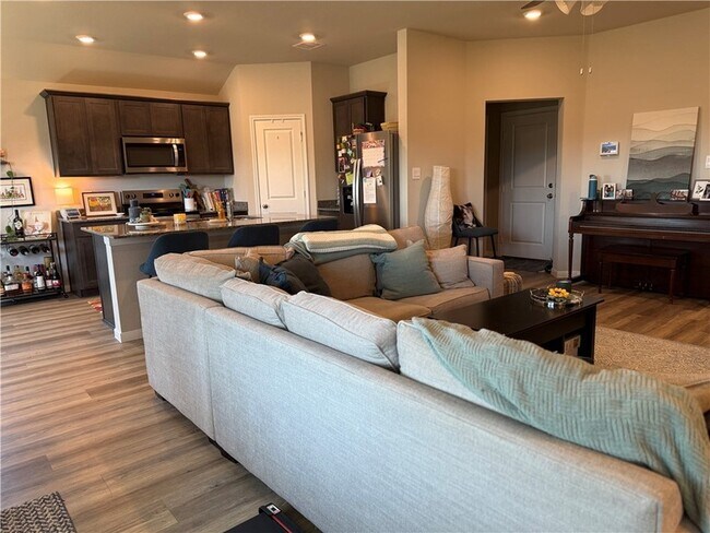 Building Photo - 1830 Taggart Trl