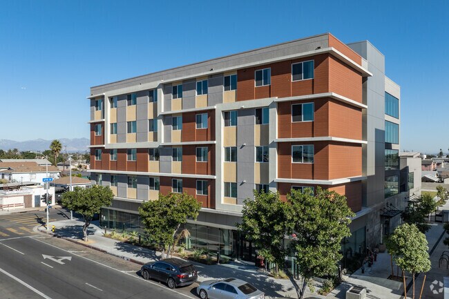 Building Exterior - Ruth Teague Homes