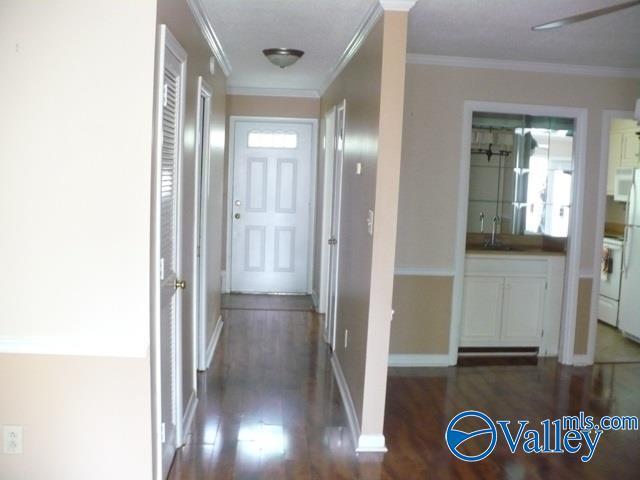 Building Photo - 11515 Jade Ln SE