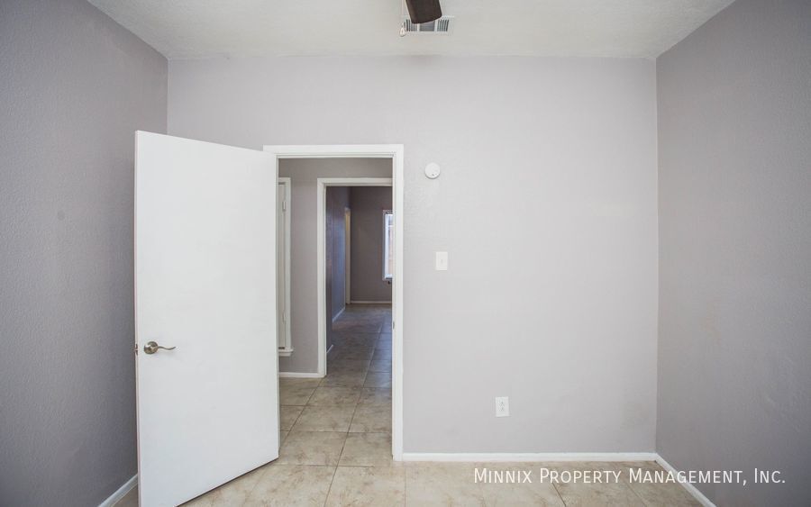 Building Photo - 4729 2nd St