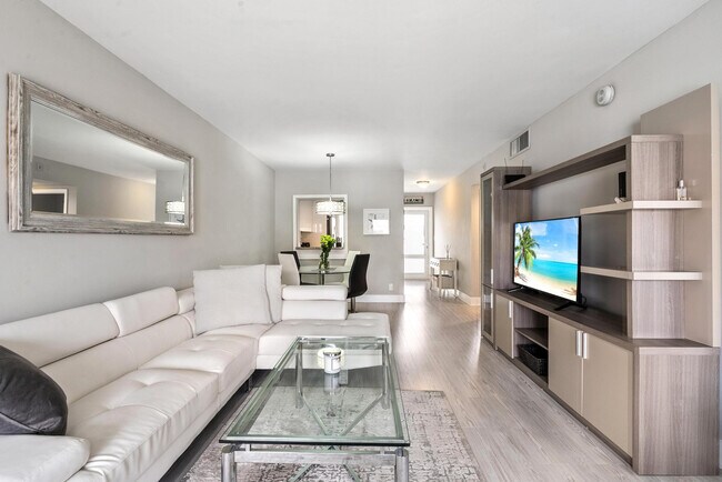 Building Photo - 1461 S Ocean Blvd