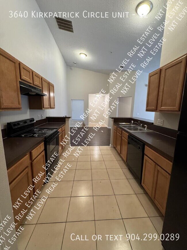 Building Photo - 3640 Kirkpatrick Cir