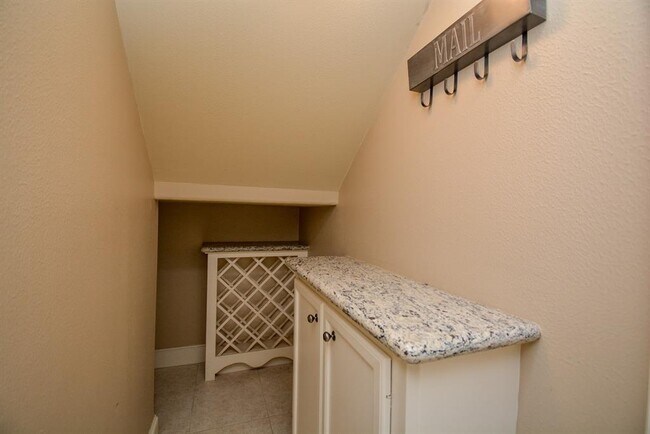 Building Photo - 2603 Braer Ridge Dr