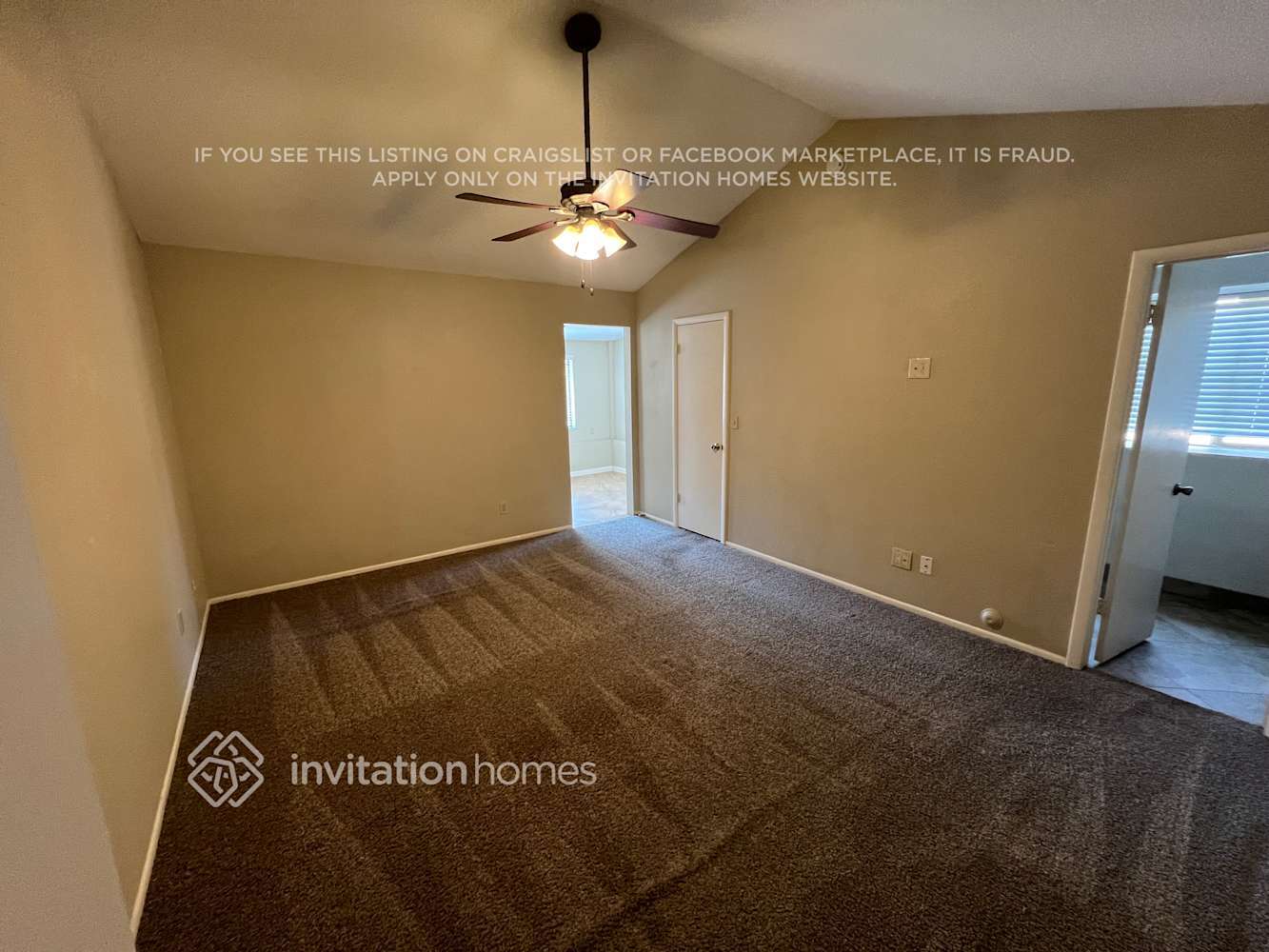 Building Photo - 8833 W Vogel Ave