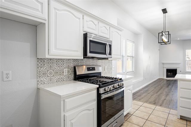 Building Photo - 2000 Webb Dr