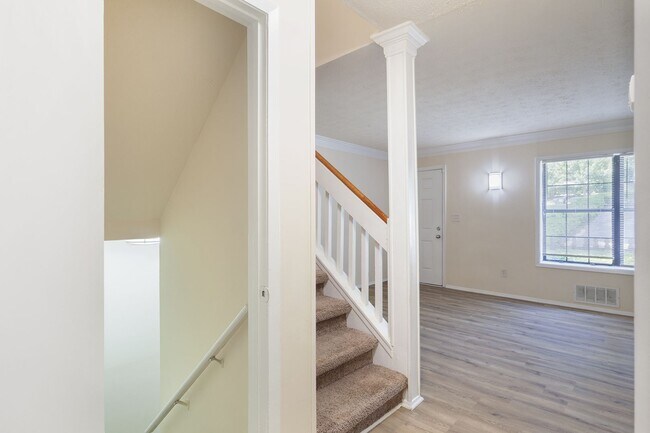 Building Photo - 3109 Destin Cir