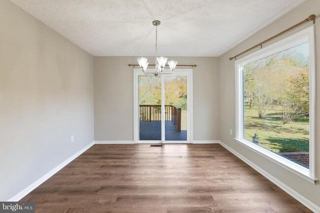 Building Photo - 10622 Cavalcade St