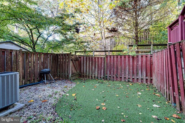 Building Photo - 6153 Forest Creek Ln
