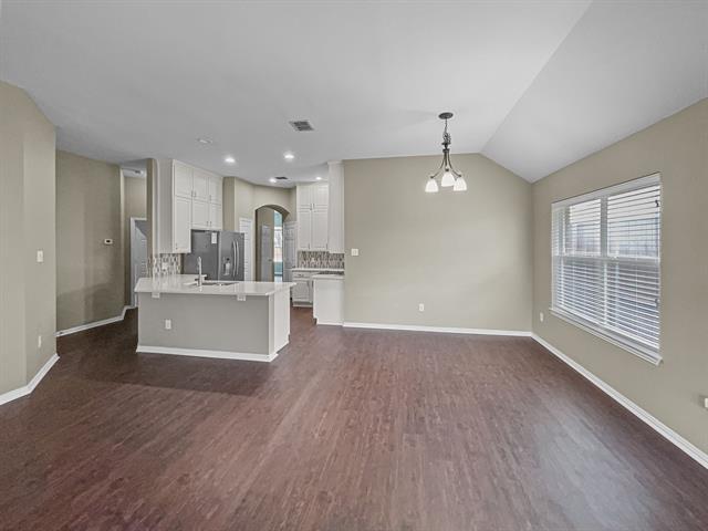 Building Photo - 5624 Bedford Ln